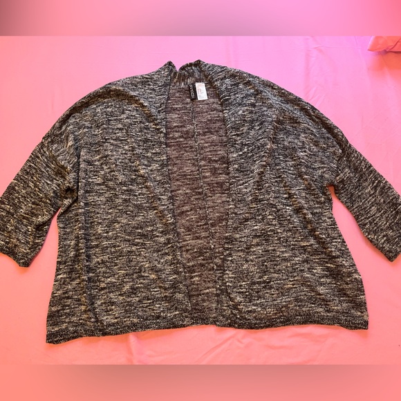 H&M open shawl - Picture 5 of 5